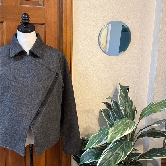 kate spade Saturday Charcoal Asymmetrical Zip Jacket Size L - Picture 1 of 9